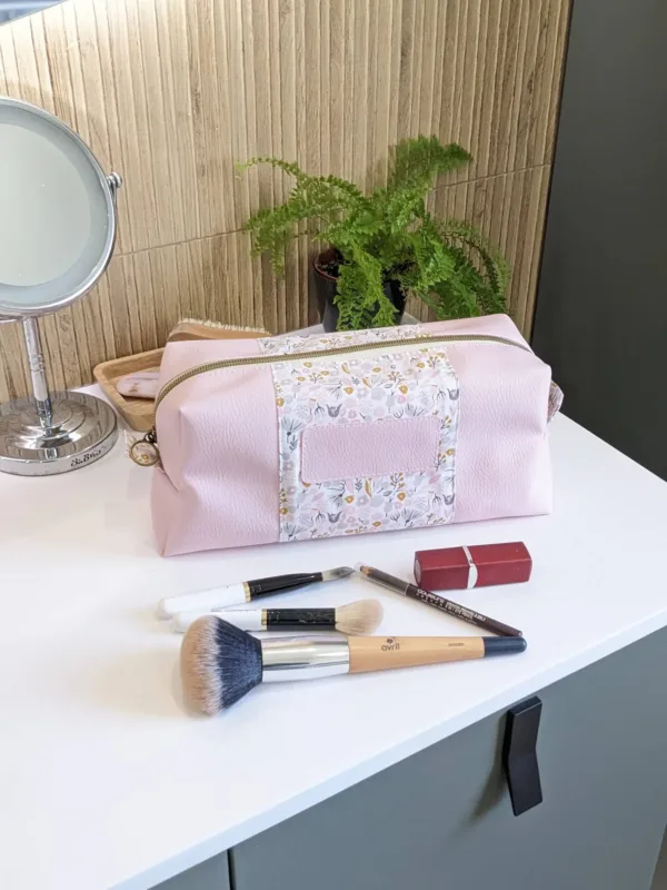 Trousse de toilette chic et élégante