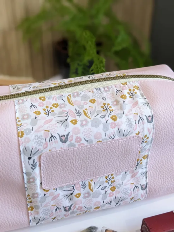 Trousse de toilette chic et élégante