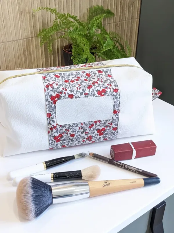 Trousse de toilette chic et élégante