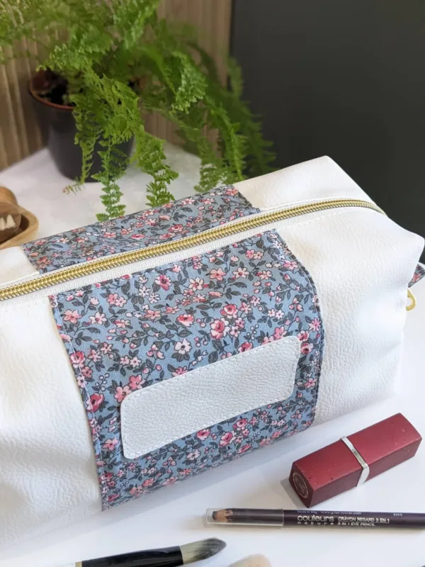 Trousse de toilette chic et élégante