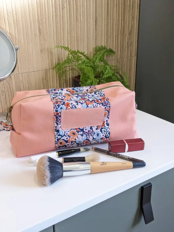 Trousse de toilette chic et élégante