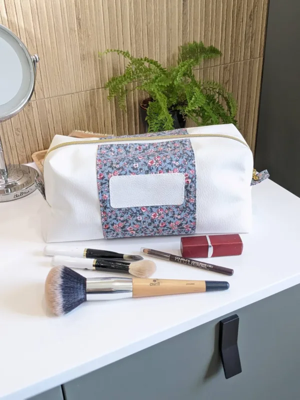 Trousse de toilette chic et élégante