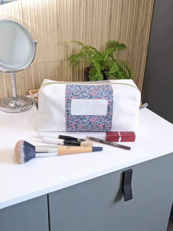 Trousse de toilette chic et élégante