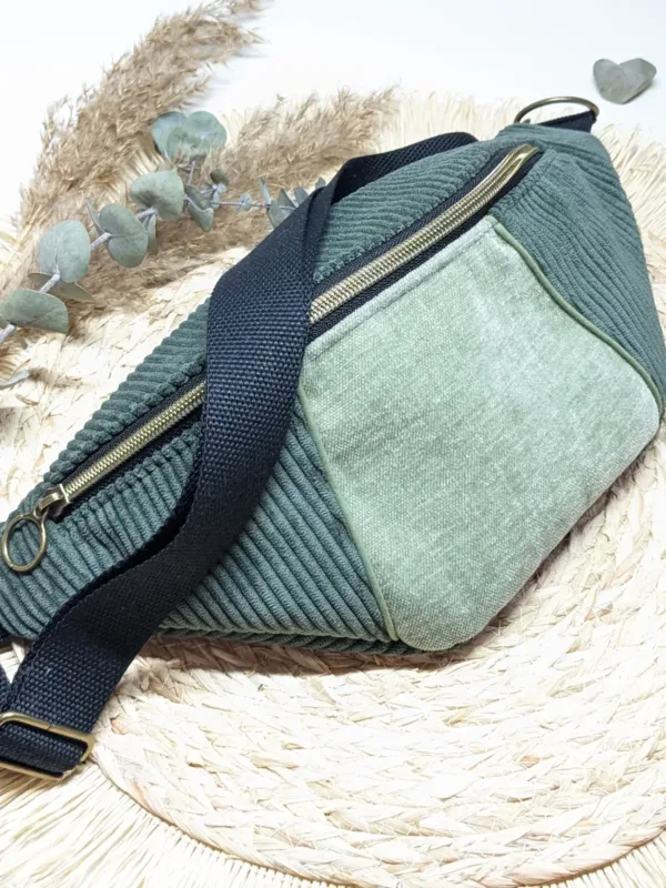 Sac banane vert kaki bi matière - Edition limitée – Image 2