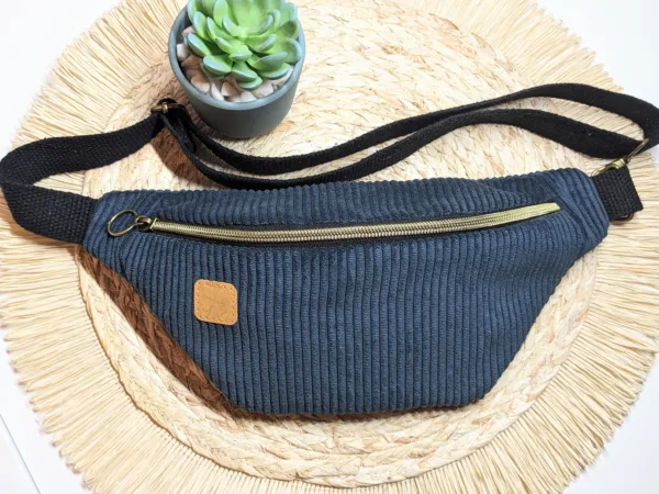 Sac banane en velours côtelé