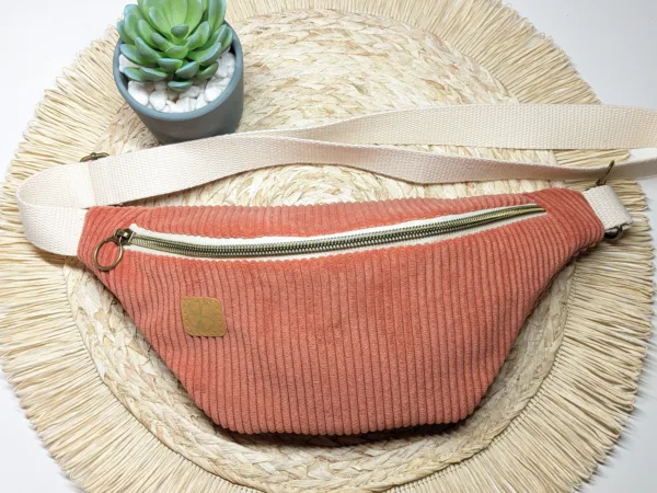 Sac banane en velours côtelé