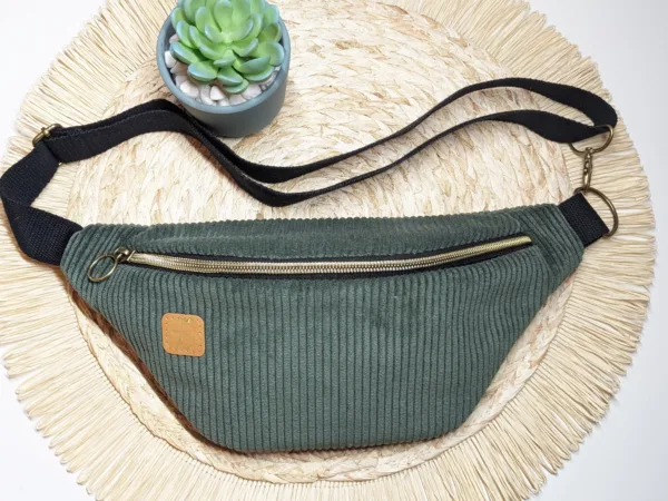 Sac banane en velours côtelé