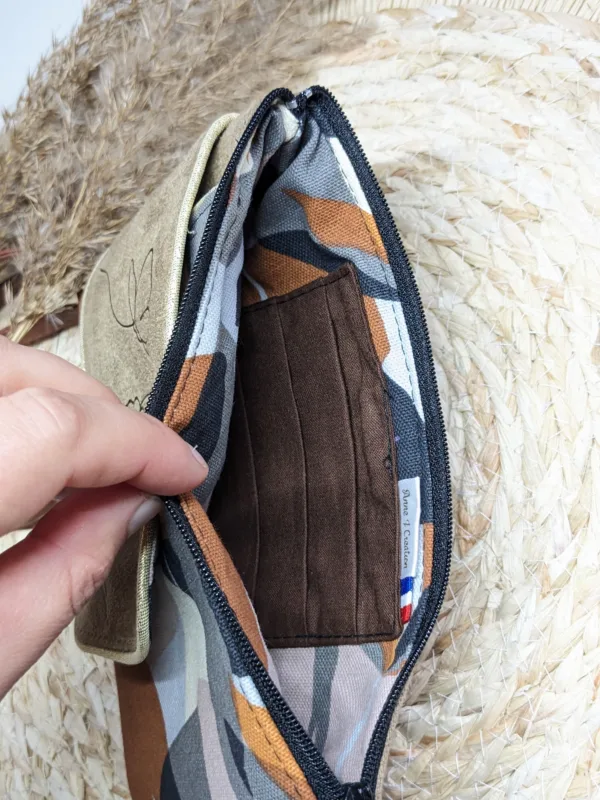Sac bandoulière téléphone fait main marron