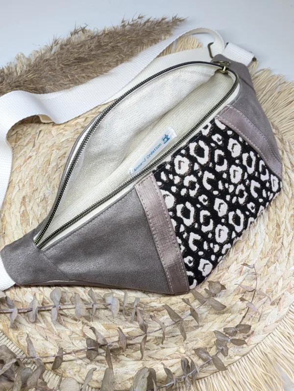 Sac banane - taupe léopard suédine marron