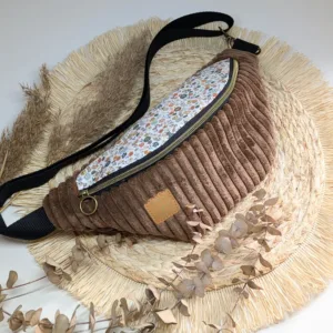 Sac banane velours cotelé marron. Parfait pour l'automne.