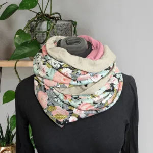 Double Tour de cou, écharpe foulard. Chaleur et élégance, un tour de cou aux tons naturels pour sublimer vos journées.