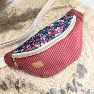 Sac banane enfant velours côtelé bordeaux fleurs fond bleu