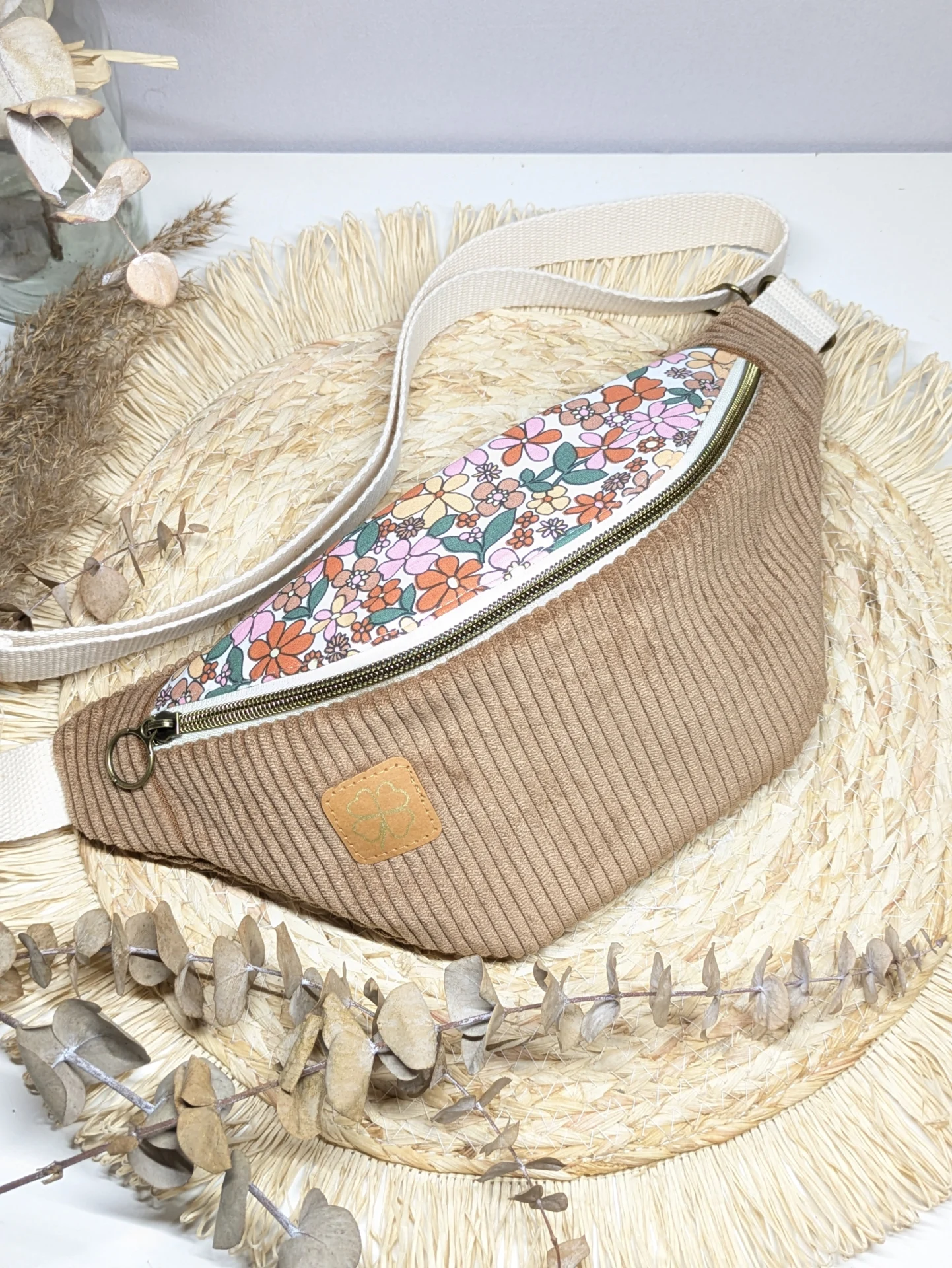Sac banane en velours côtelé marron et coton fleuri kaki rose multicolore