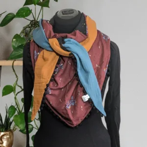 Chèche foulard écharpe fait main prune, moutarde et bleu ciel à motifs fleuris – Anne-J Création